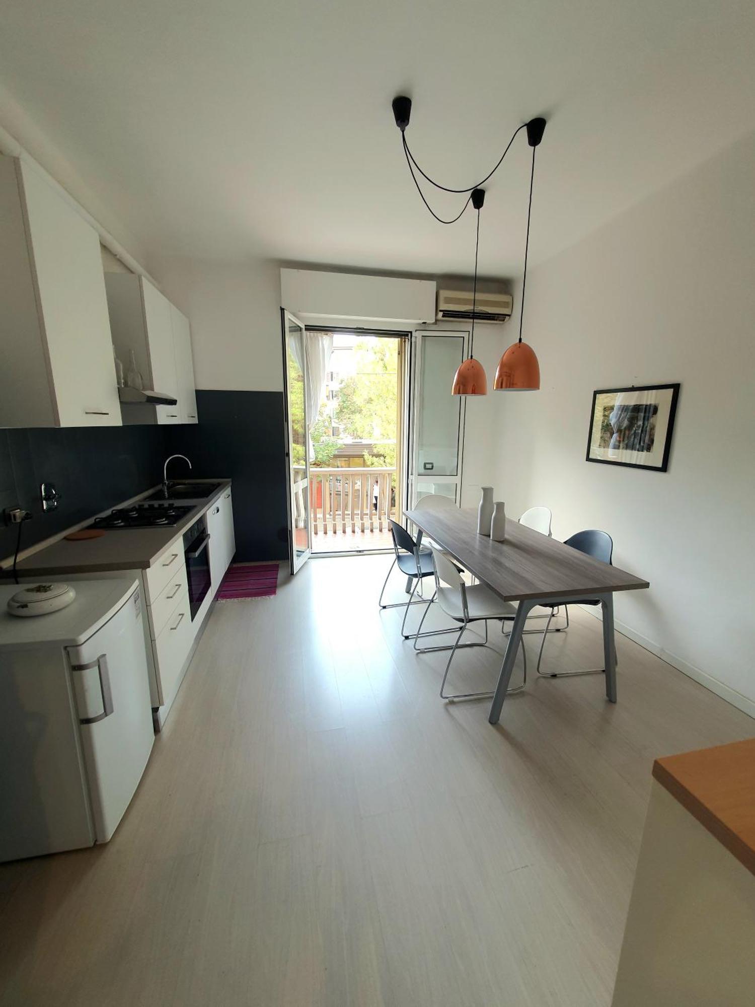 Spacious Three-Room Apartment In Saragozza Bolonia Zewnętrze zdjęcie